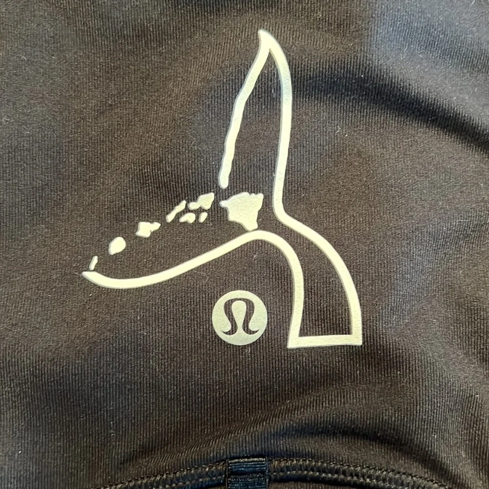 **SOLD** NWT Aloha Lululemon Define Jacket Whale Tail from Maui Hawaii! - Picture 4 of 4